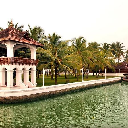 Soma Kerala Palace Murinjupuzha Esterno foto
