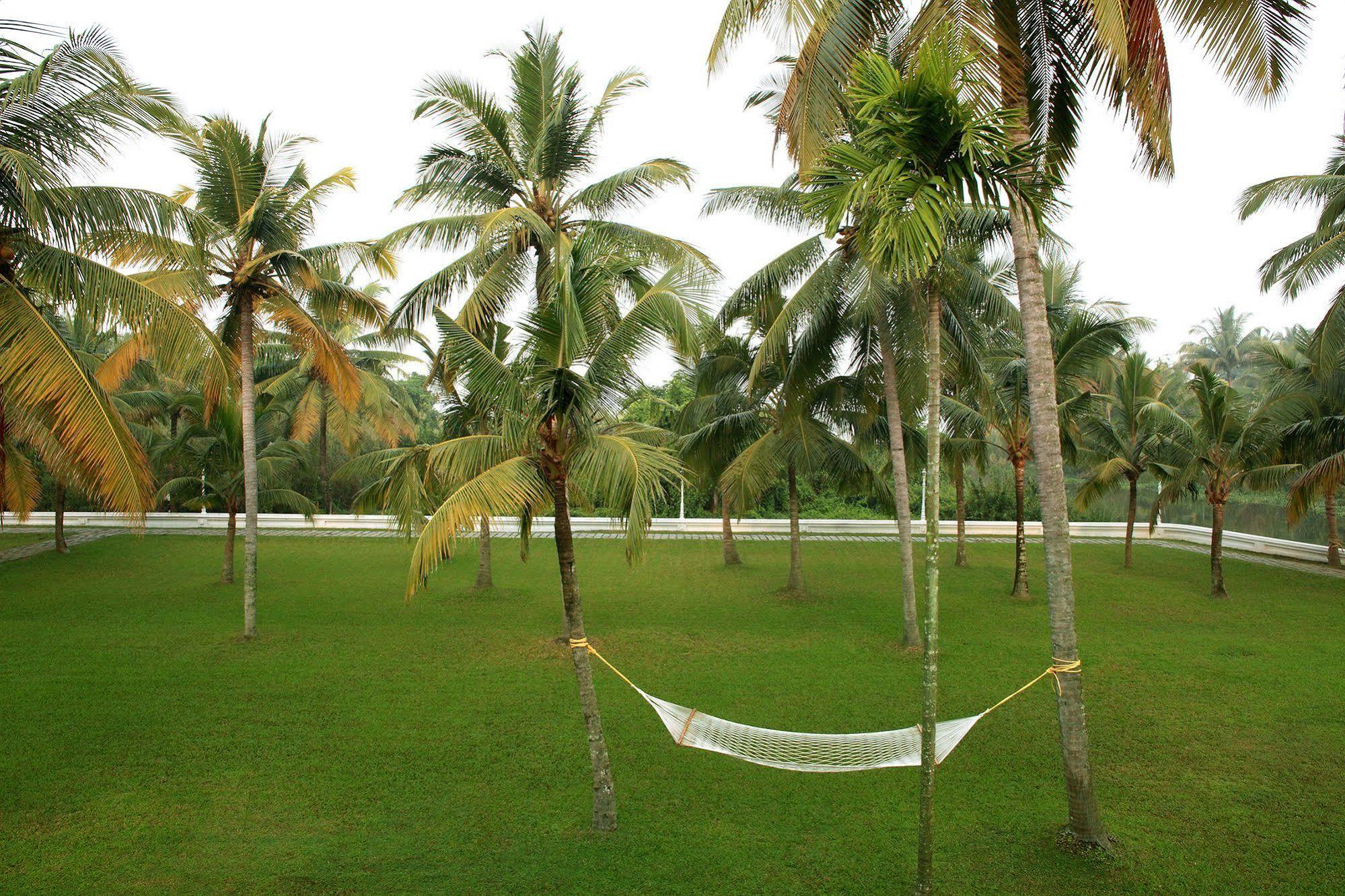 Soma Kerala Palace Murinjupuzha Esterno foto